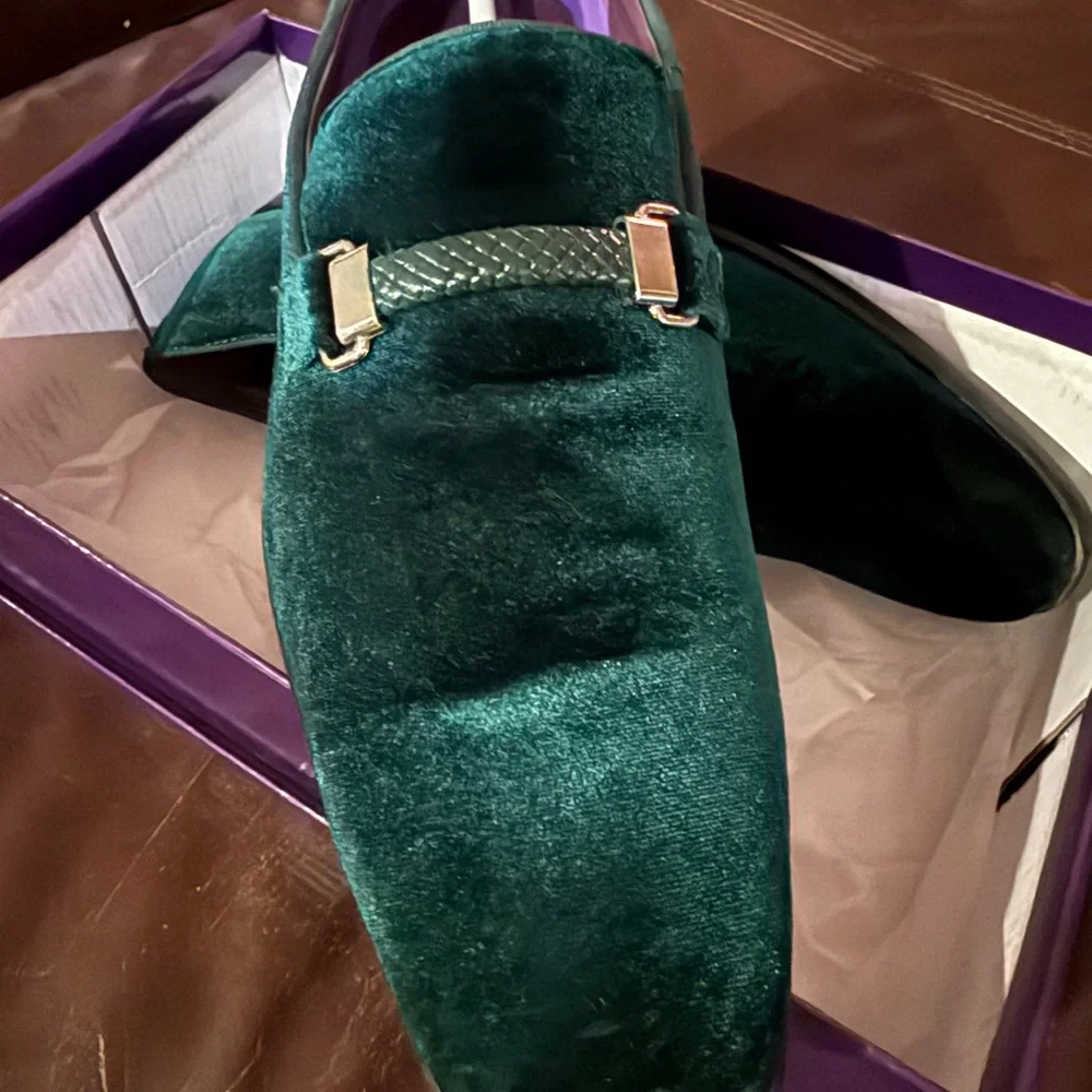 Men's Emerald Green Velvet Loafers with Gold Accent